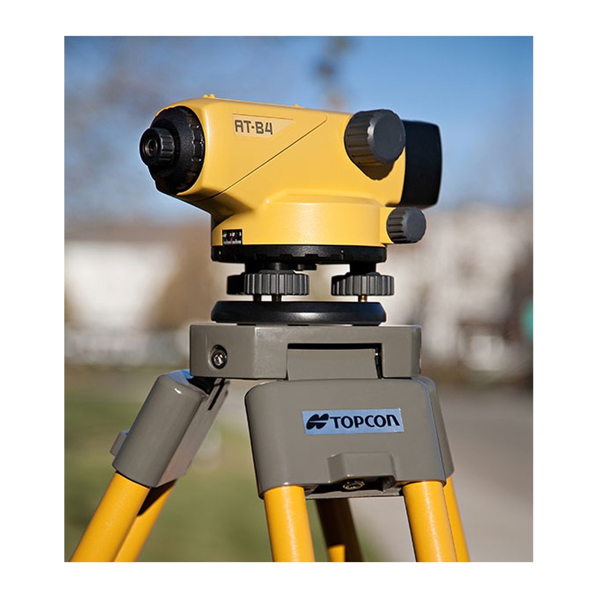 Niveau automatique Topcon AT-B4